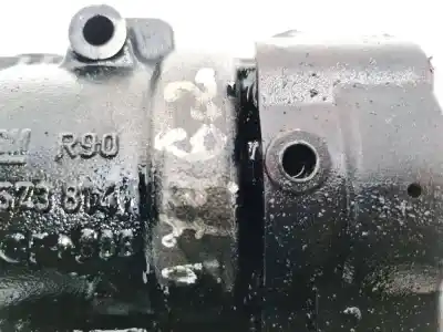 Peça sobressalente para automóvel em segunda mão bomba de óleo por opel vectra c (z02) 2.2 dti 16v (f69) referências oem iam r90573814  