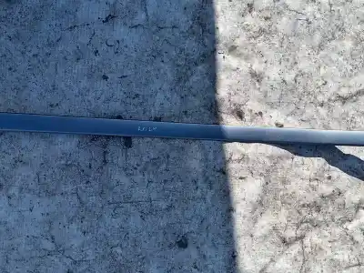 Peça sobressalente para automóvel em segunda mão plásticos por opel meriva b 1.7 16v cdti referências oem iam 93318765