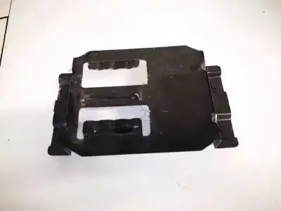 Peça sobressalente para automóvel em segunda mão plásticos por opel astra j (p10) 1.7 cdti (68) referências oem iam 13278082