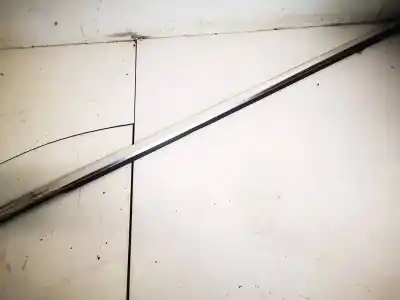 Peça sobressalente para automóvel em segunda mão plásticos por opel astra j (p10) 1.7 cdti (68) referências oem iam 13347219