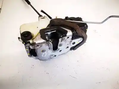 Peça sobressalente para automóvel em segunda mão fechadura da porta traseira direita por opel astra j (p10) 1.7 cdti (68) referências oem iam 13579556