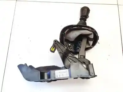 Tweedehands auto-onderdeel versnellingspook voor audi 200 c2 sedán (437, 438) 2.1 5e oem iam-referenties 2k359618055