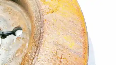 Автозапчастина б/у диск задній гальмовий для nissan bluebird hatchback (t72, t12) 1.6 посилання на oem iam   