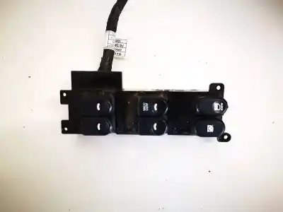 Peça sobressalente para automóvel em segunda mão botão / interruptor elevador vidro dianteiro esquerdo por hyundai i30 (fd) 1.6 crdi referências oem iam 935702l010