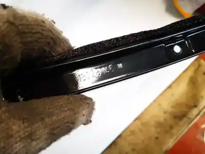 Peça sobressalente para automóvel em segunda mão plásticos por bmw 3 (e30) m3 2.3 referências oem iam 13228146  