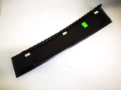 Peça sobressalente para automóvel em segunda mão plásticos por bmw 3 (e30) m3 2.3 referências oem iam 13228146  