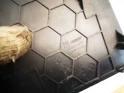 Peça sobressalente para automóvel em segunda mão plásticos por bmw 3 (e30) m3 2.3 referências oem iam 13325207  