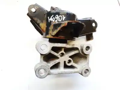 Second-hand car spare part engine support for kia cee'd fastback (ed) 1.6 crdi 115 oem iam references   