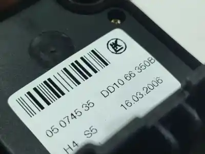 Peça sobressalente para automóvel em segunda mão botão / interruptor elevador vidro dianteiro esquerdo por mazda 2 (dy) 1.4 referências oem iam 05074535  05 0745 35, dd10 66 350b, dd1066350b