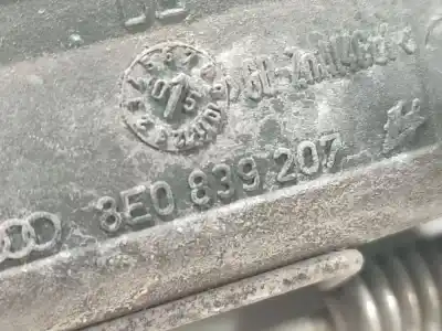 Автозапчастина б/у завнішня ручка задня ліва для audi a3 (8p1) 2.0 tdi посилання на oem iam 8e0839207  8e0 839 207