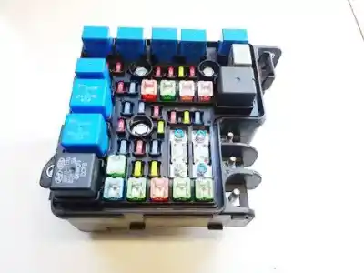 Peça sobressalente para automóvel em segunda mão caixa de fusíveis e relés por kia cee'd fastback (ed) 1.6 crdi 115 referências oem iam 919501h030
