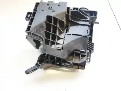 Second-hand car spare part fuse box unit for kia cee'd fastback (ed) 1.6 crdi 115 oem iam references 919502h010  91950-2h010