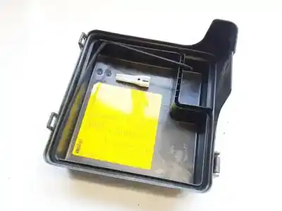 Second-hand car spare part fuse box unit for kia cee'd fastback (ed) 1.6 crdi 115 oem iam references   