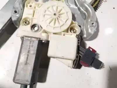 Peça sobressalente para automóvel em segunda mão motor elevador vidro dianteiro direito por toyota avensis (_t25_) 2.2 d-cat (adt251_) referências oem iam 992046100