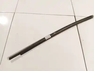 Pezzo di ricambio per auto di seconda mano plastiche per opel astra h (a04) 1.9 cdti (l48) riferimenti oem iam 