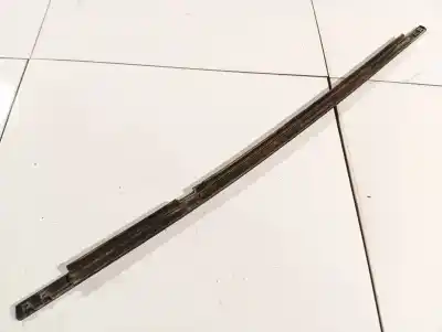 Pezzo di ricambio per auto di seconda mano plastiche per opel astra h (a04) 1.9 cdti (l48) riferimenti oem iam   