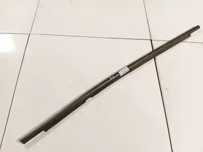 Pezzo di ricambio per auto di seconda mano plastiche per opel astra h (a04) 1.9 cdti (l48) riferimenti oem iam 