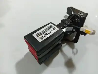 Second-hand car spare part center rear seat belt buckle for citroen c5 iii (rd_) 2.0 hdi (rdrhda) oem iam references 96561757xt