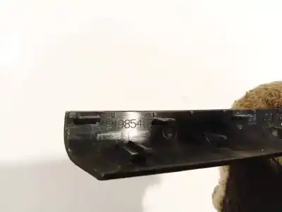 Pezzo di ricambio per auto di seconda mano plastiche per opel astra h (a04) 1.9 cdti (l48) riferimenti oem iam 331985437  