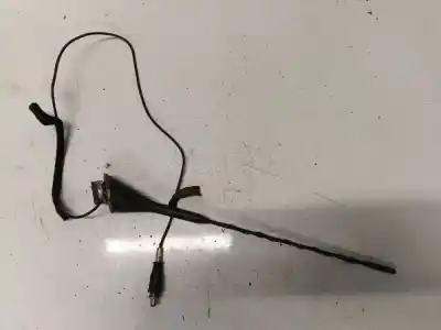 Pezzo di ricambio per auto di seconda mano antenna per toyota corolla (e12) 2.0 d-4d sol berlina riferimenti oem iam 