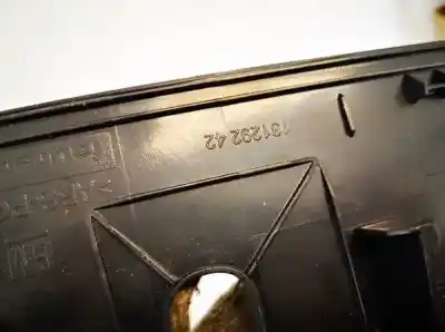 Pezzo di ricambio per auto di seconda mano plastica per bmw 3 (e30) m3 2.3 riferimenti oem iam 13129242  