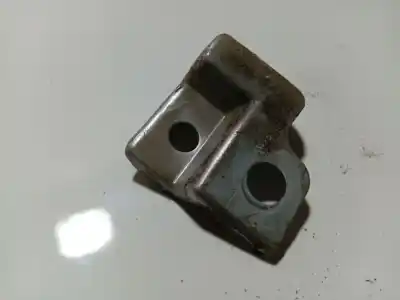 Second-hand car spare part plastics for opel combo 1.7 16v cdti oem iam references 09186358  09186358