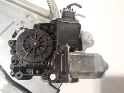 Peça sobressalente para automóvel em segunda mão motor elevador vidro dianteiro direito por opel omega b 2.0 16v cat (x 20 xev / l34) referências oem iam 7743000750