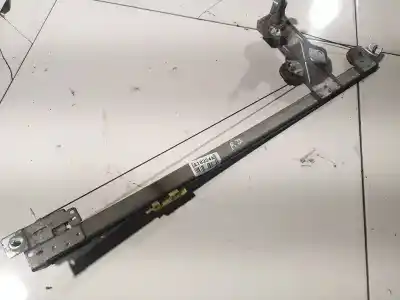 Second-hand car spare part passenger side right window regulator for bmw 3 (e30) m3 2.3 oem iam references 