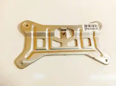 Peça sobressalente para automóvel em segunda mão plásticos por audi a2 (8z0) 1.4 tdi referências oem iam 8z0711829b