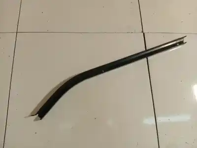 Peça sobressalente para automóvel em segunda mão plásticos por opel combo 1.7 16v cdti referências oem iam 753w61907