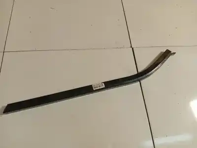 Peça sobressalente para automóvel em segunda mão plásticos por opel combo 1.7 16v cdti referências oem iam 754wg1907