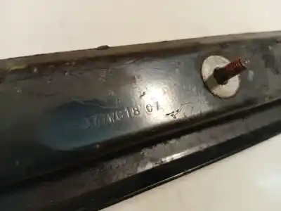 Pezzo di ricambio per auto di seconda mano plastica per opel combo 1.7 16v cdti riferimenti oem iam 077wc1807  077wc18 07