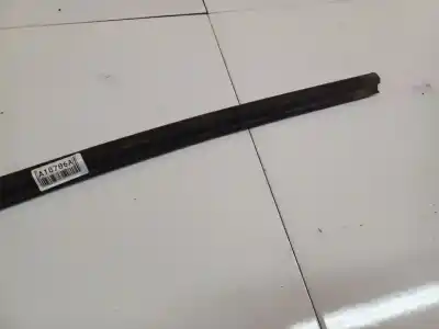 Pezzo di ricambio per auto di seconda mano plastiche per opel astra h (a04) 1.7 cdti (l48) riferimenti oem iam   