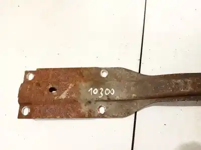 Second-hand car spare part engine support for opel kadett e fastback (t85) 1.4 s (c08, c48, d08, d48) oem iam references   