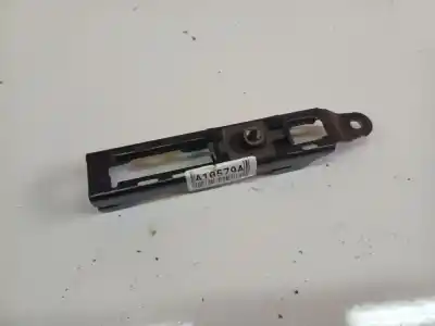 Gebrauchtes Autoersatzteil gürtelhaken vorn rechts zum volkswagen golf iv (1j1) 1.9 sdi oem-iam-referenzen 1j0857819c