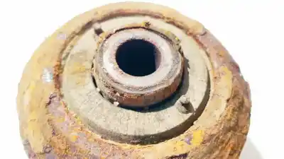 Second-hand car spare part engine support for bmw 3 touring (e46) 320 d oem iam references 6763356  