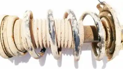 Peça sobressalente para automóvel em segunda mão mola de suspensão por bmw 3 (e30) m3 2.3 referências oem iam   