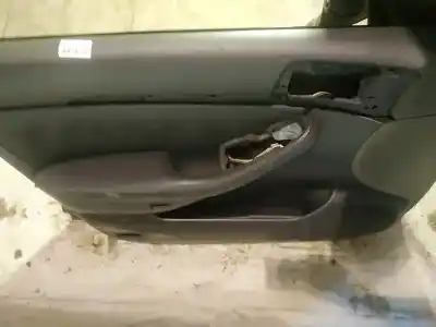 Peça sobressalente para automóvel em segunda mão forra / revestimento da porta dianteira esquerda por toyota avensis (_t25_) 2.2 d-cat (adt251_) referências oem iam 