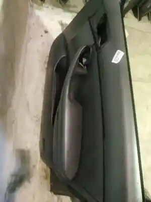 Peça sobressalente para automóvel em segunda mão forra / revestimento da porta dianteira direita por toyota avensis (_t25_) 2.2 d-cat (adt251_) referências oem iam 