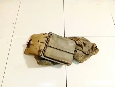 Pezzo di ricambio per auto di seconda mano plastica per audi a6 avant (c4) 2.5 tdi riferimenti oem iam 443885633a