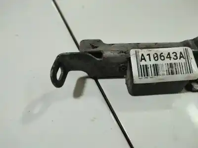 Pezzo di ricambio per auto di seconda mano plastica per opel combo 1.7 16v cdti riferimenti oem iam 24403232  24403232
