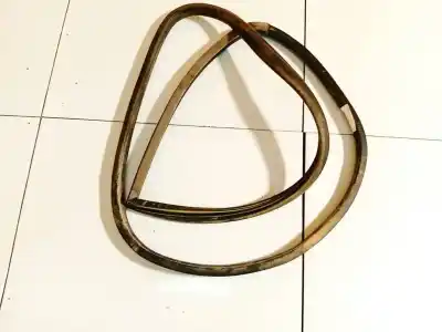 Pezzo di ricambio per auto di seconda mano Gomma Contorno Porta per AUDI A6 AVANT (C4) 2.5 TDI Riferimenti OEM IAM   