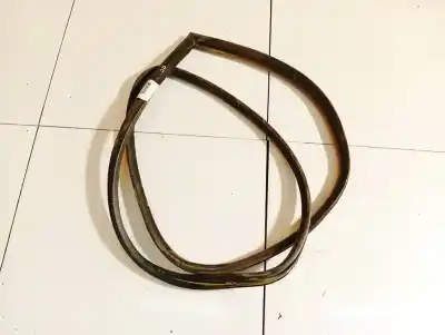 Pezzo di ricambio per auto di seconda mano Gomma Contorno Porta per AUDI A6 AVANT (C4) 2.5 TDI Riferimenti OEM IAM   