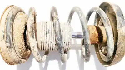 Peça sobressalente para automóvel em segunda mão mola de suspensão por opel omega b 2.0 16v cat (x 20 xev / l34) referências oem iam 