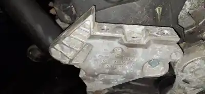 Pezzo di ricambio per auto di seconda mano supporto motore per opel kadett e fastback (t85) 1.4 s (c08, c48, d08, d48) riferimenti oem iam 03g199207a