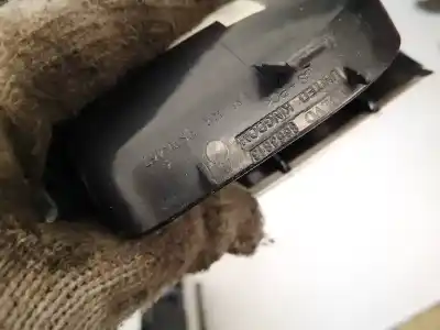 Pezzo di ricambio per auto di seconda mano plastica per volvo v50 (545) 2.0 d riferimenti oem iam 8668813  