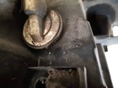 Second-hand car spare part right headlight for renault kangoo (kc0/1_) 1.2 16v (kc05, kc06, kc03, kc0t, kc0w, kc1d) oem iam references 89028549  