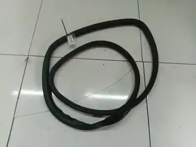 Second-hand car spare part rubber door seal for volvo v50 (545) 1.6 d oem iam references 
