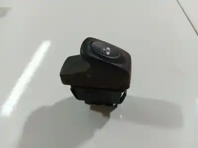 Автозапчастина б/у передні вікний вмикач для renault kangoo (kc0/1_) 1.2 16v (kc05, kc06, kc03, kc0t, kc0w, kc1d) посилання на oem iam  Автозапчастина б/у передні вікний вмикач для renault kangoo (kc0/1_) 1.2 16v (kc05, kc06, kc03, kc0t, kc0w, kc1d) посилання на oem iam
