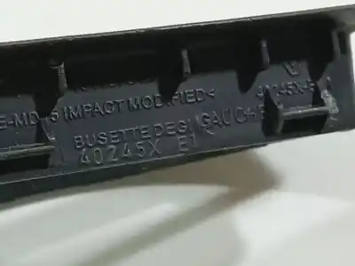 Автозапчастина б/у аераційна решіта для renault megane iii fastback (bz0/1_, b3_) 1.6 16v (bz1b, bz1h) посилання на oem iam 40245xe1  40245x e1